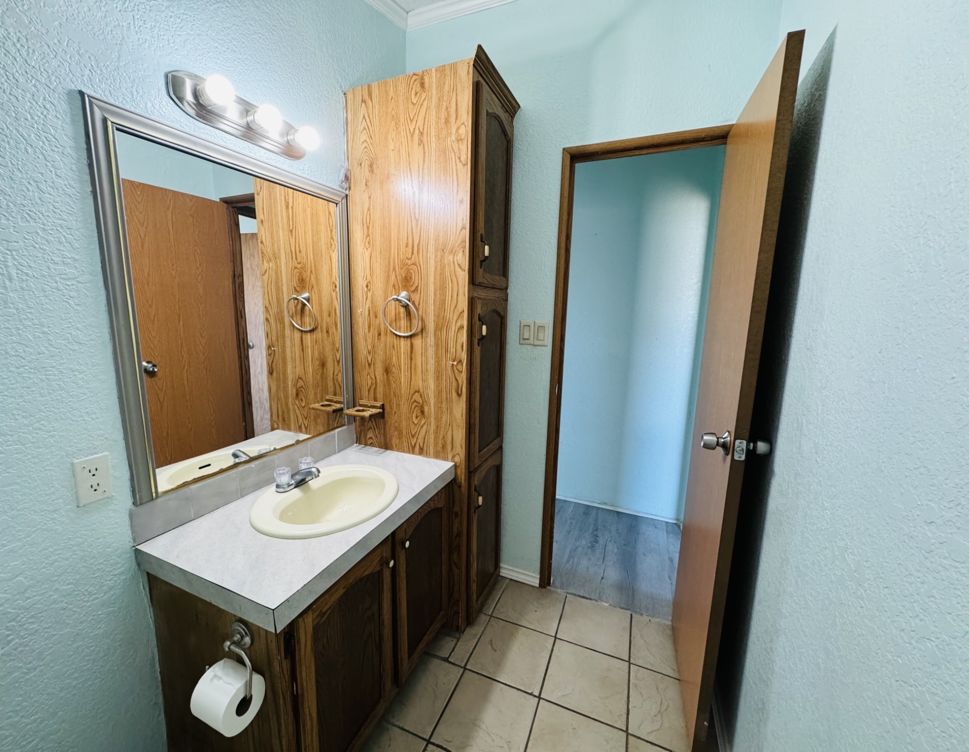600 Temple Hall Highway Granbury TX 76049