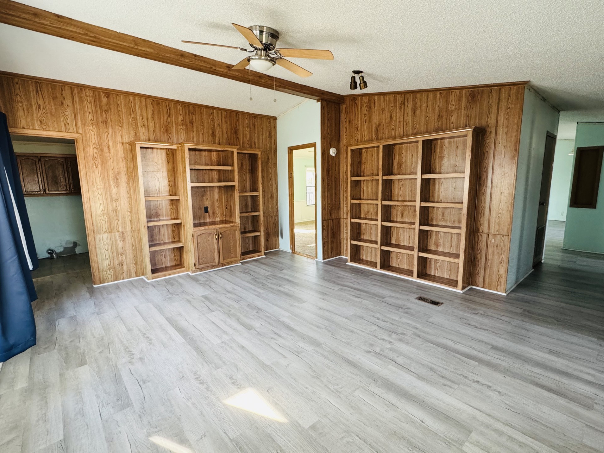 600 Temple Hall Highway Granbury TX 76049
