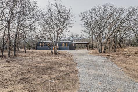 300 Huddleston Road Sunset TX 76270