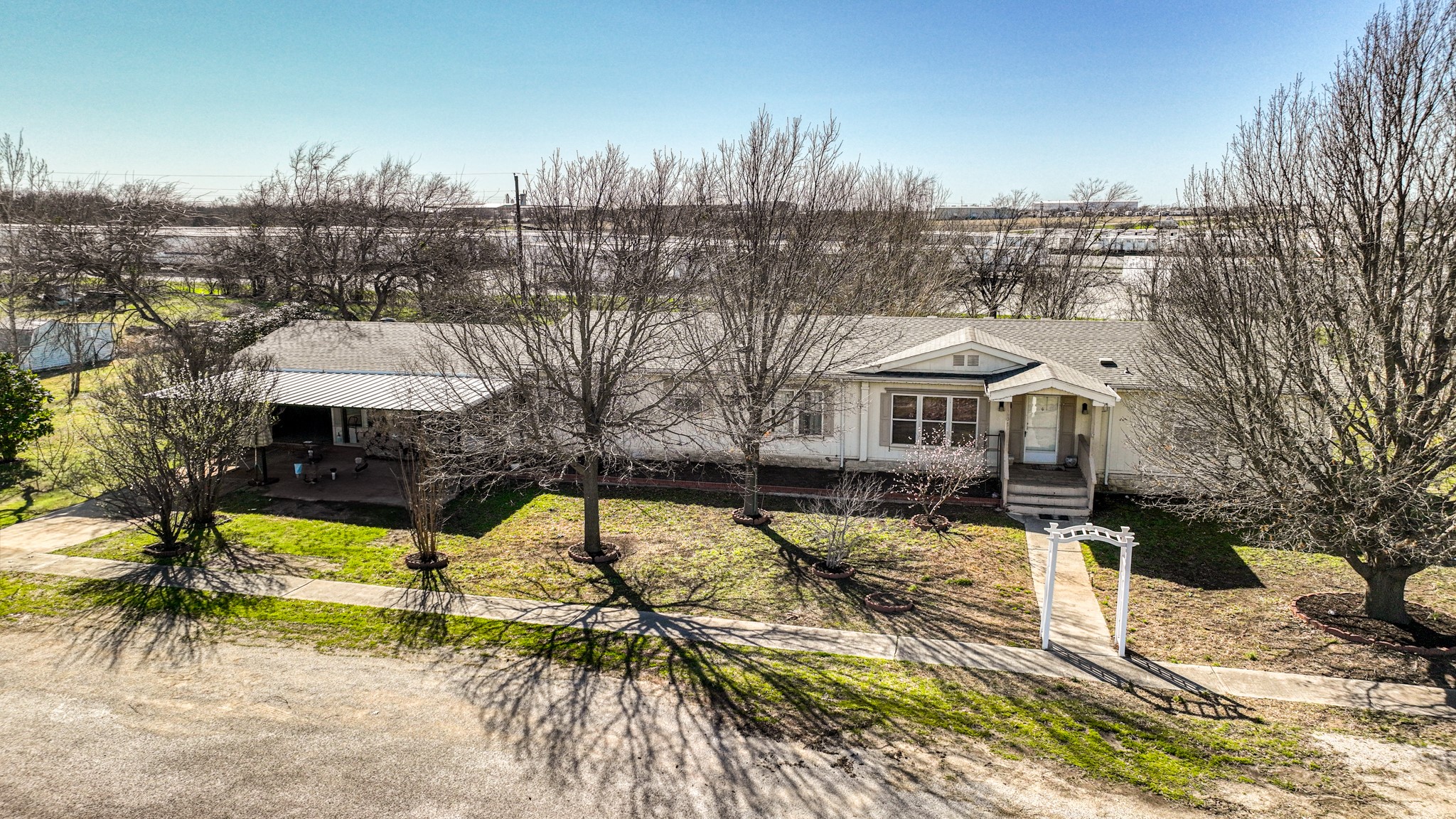 1205 Alliance Boulevard Rhome TX 76078