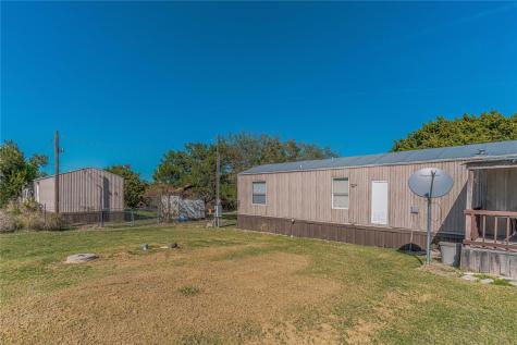 2526 Deer Trail Granbury TX 76048