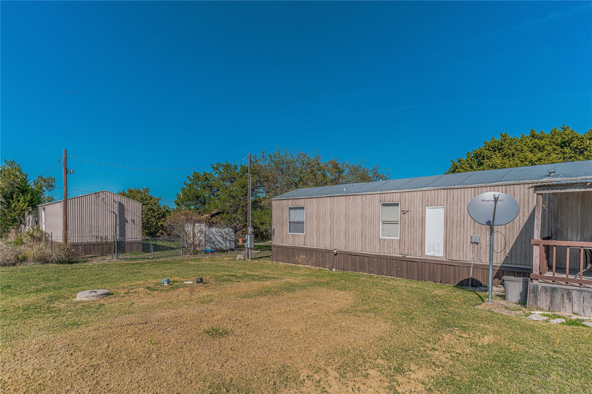 2526 Deer Trail Granbury TX 76048
