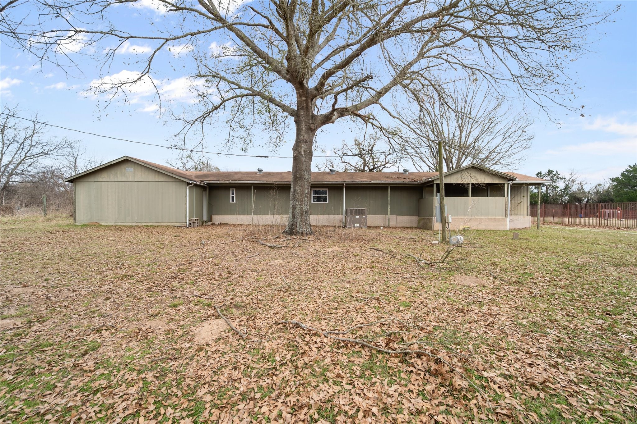 209 Cr 190 Streetman TX 75859