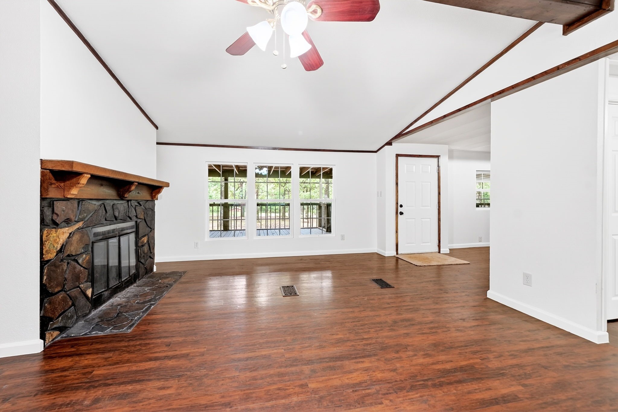 110 Summer Lane Mabank TX 75156