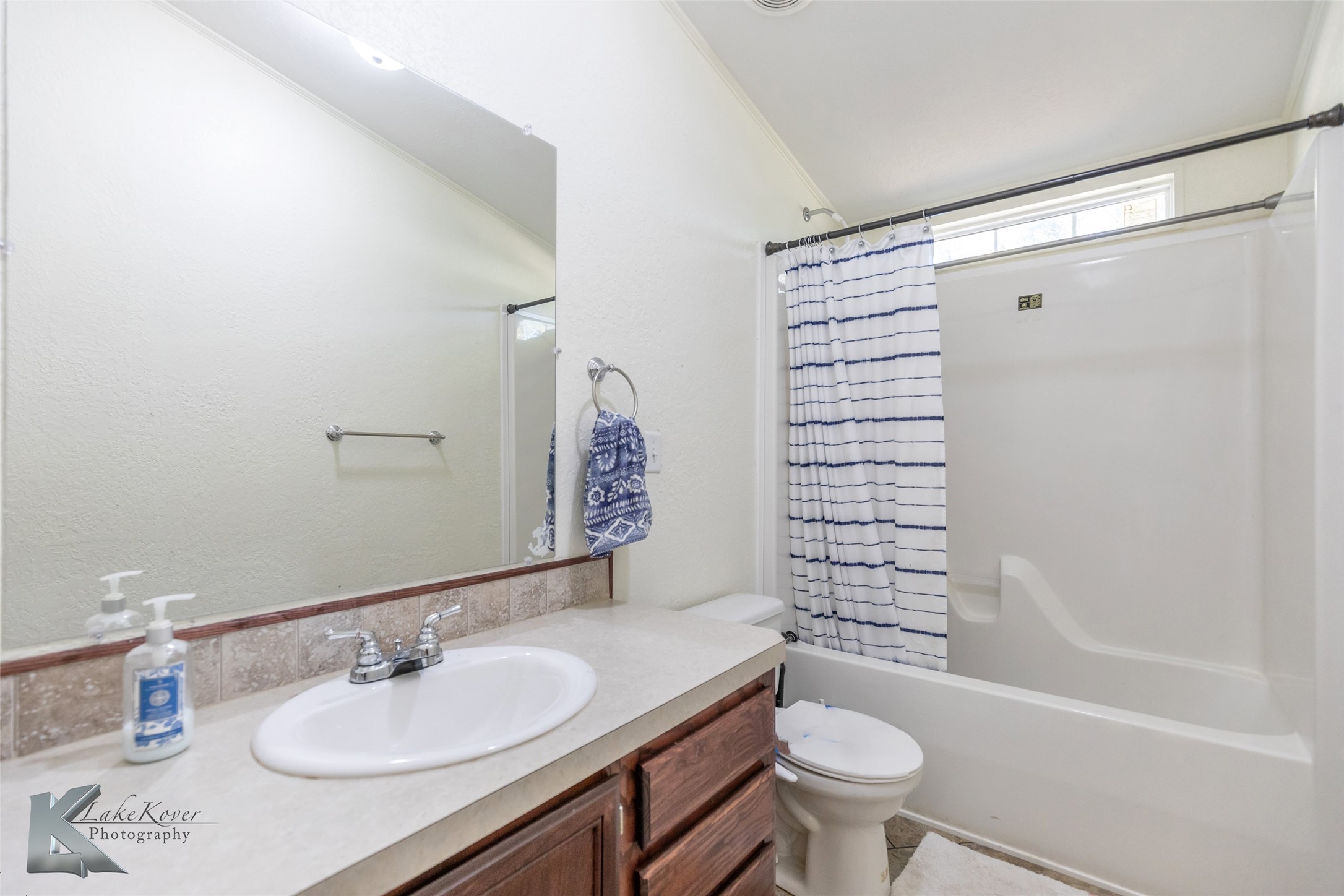 5121 Lake Shore Drive May TX 76857