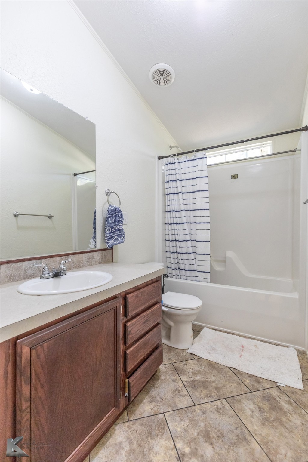 5121 Lake Shore Drive May TX 76857