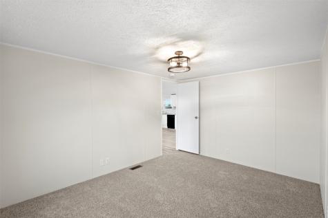 1418 Smooth Stone Drive Cleburne TX 76033