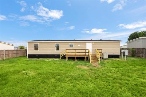 1418 Smooth Stone Drive Cleburne TX 76033