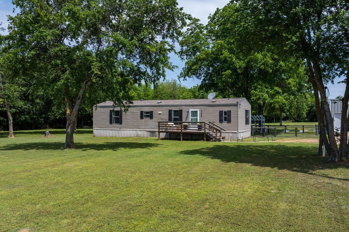 2606 Vz County Road 2813 Mabank TX 75147