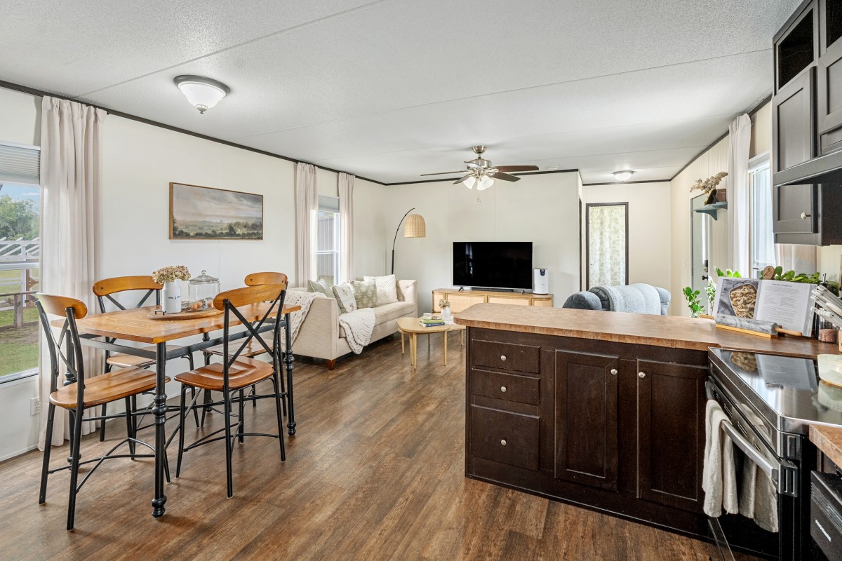 2606 Vz County Road 2813 Mabank TX 75147