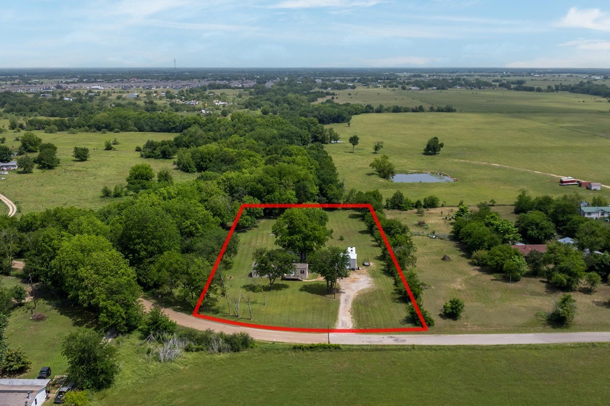 2606 Vz County Road 2813 Mabank TX 75147