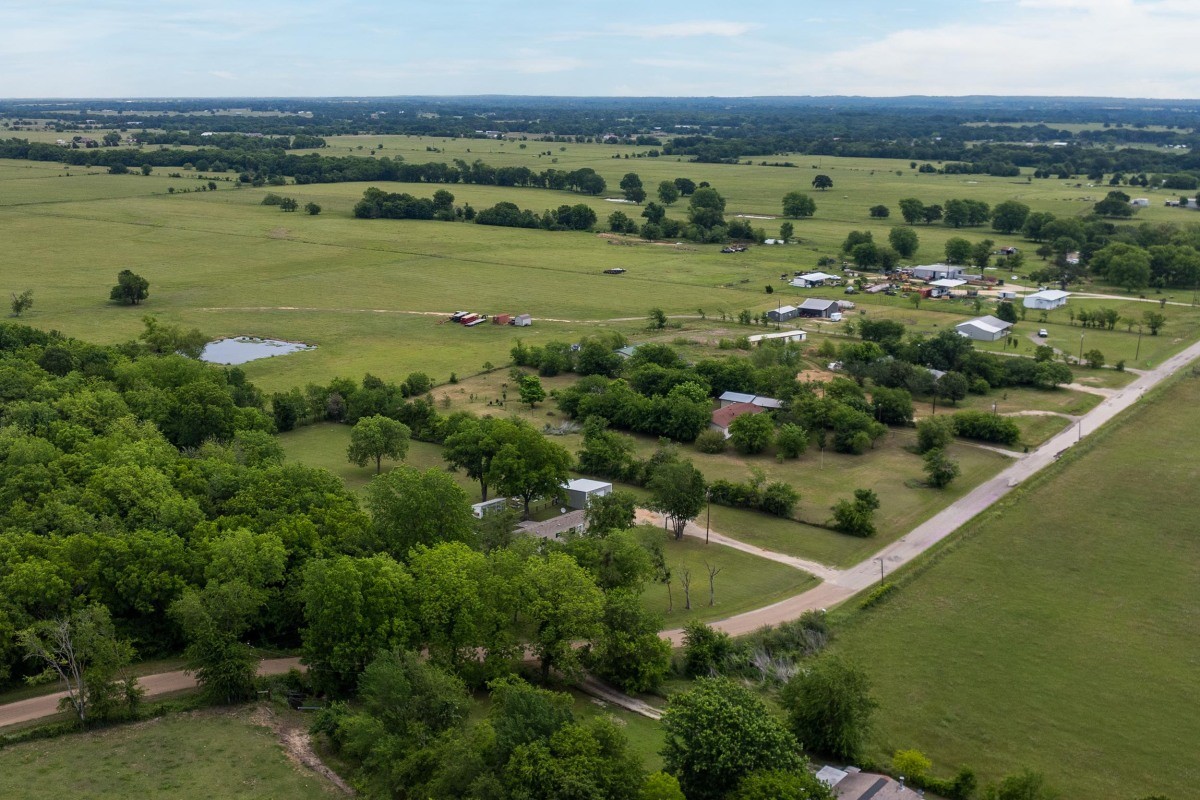 2606 Vz County Road 2813 Mabank TX 75147