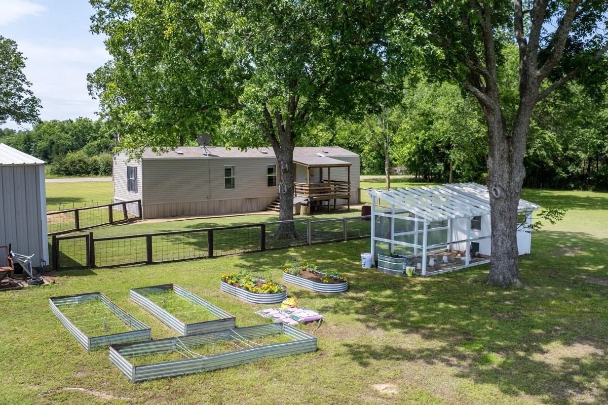 2606 Vz County Road 2813 Mabank TX 75147