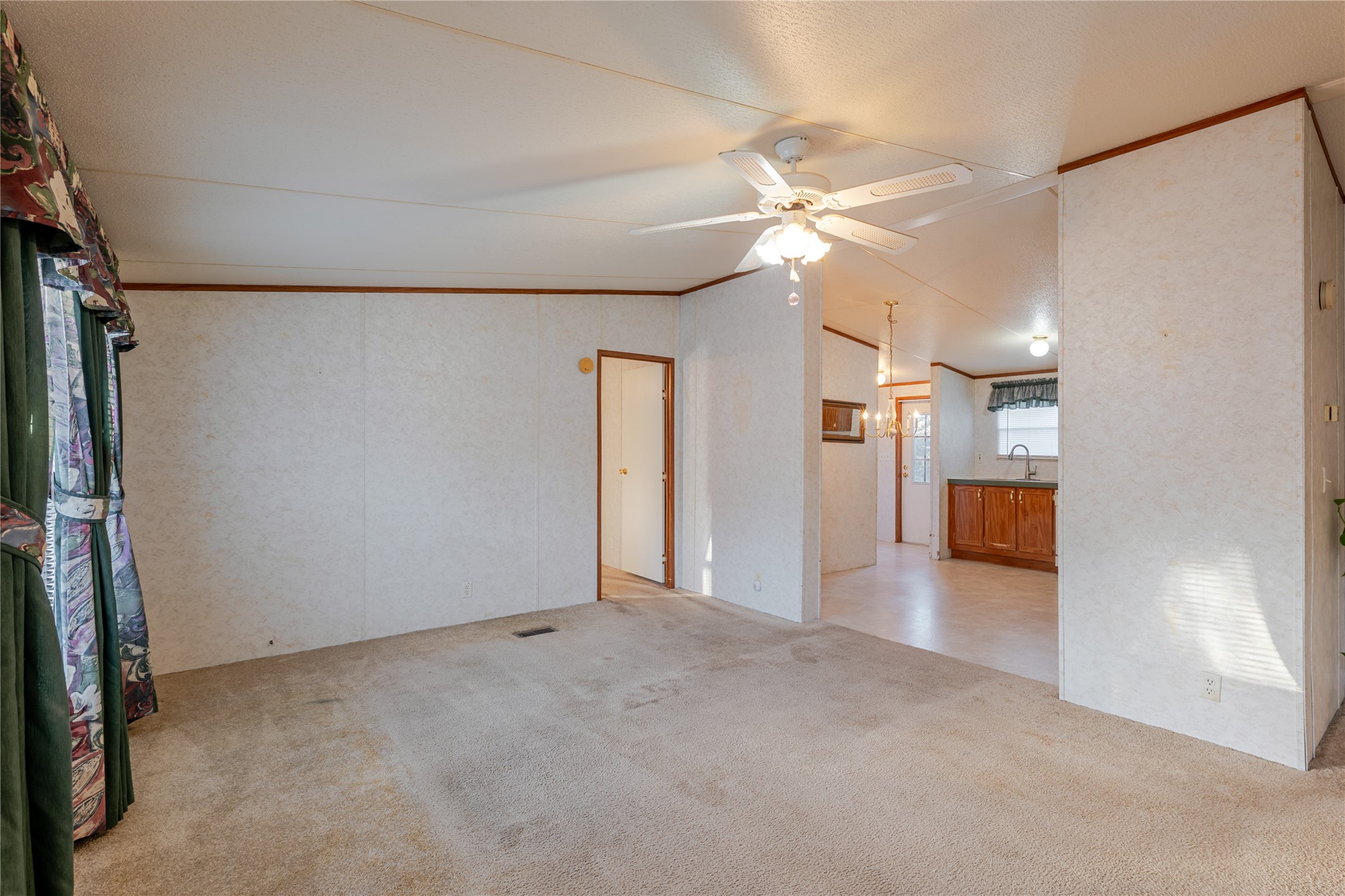 3233 Deer Path Lane Weatherford TX 76085