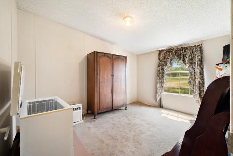 1530 W Front Street Blossom TX 75416