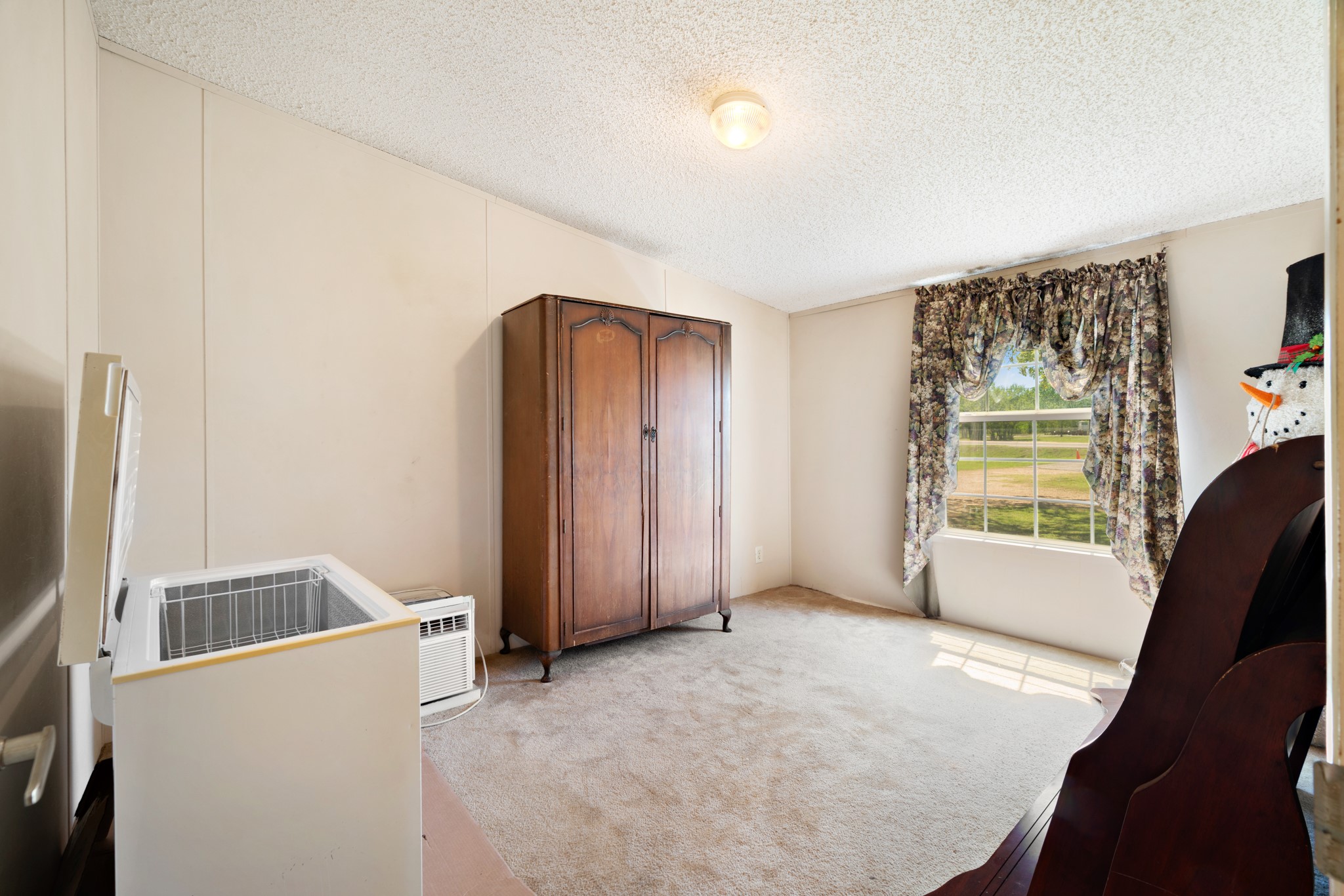 1530 W Front Street Blossom TX 75416