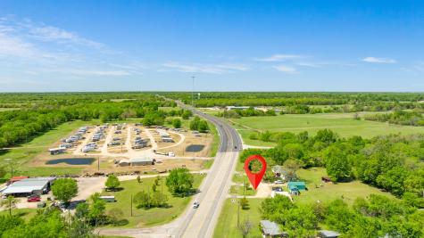 1530 W Front Street Blossom TX 75416