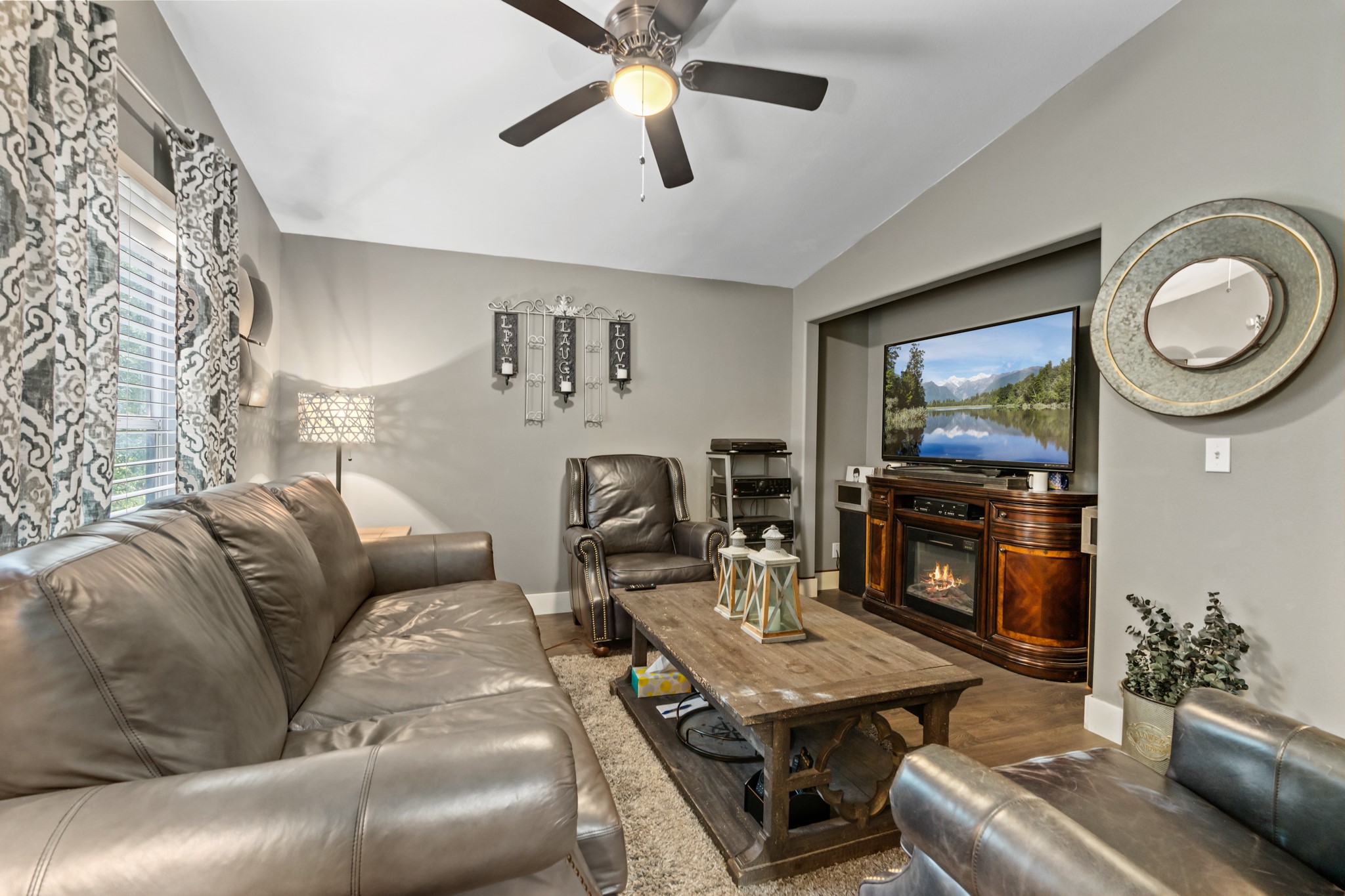 198 Catherine Whitney TX 76692
