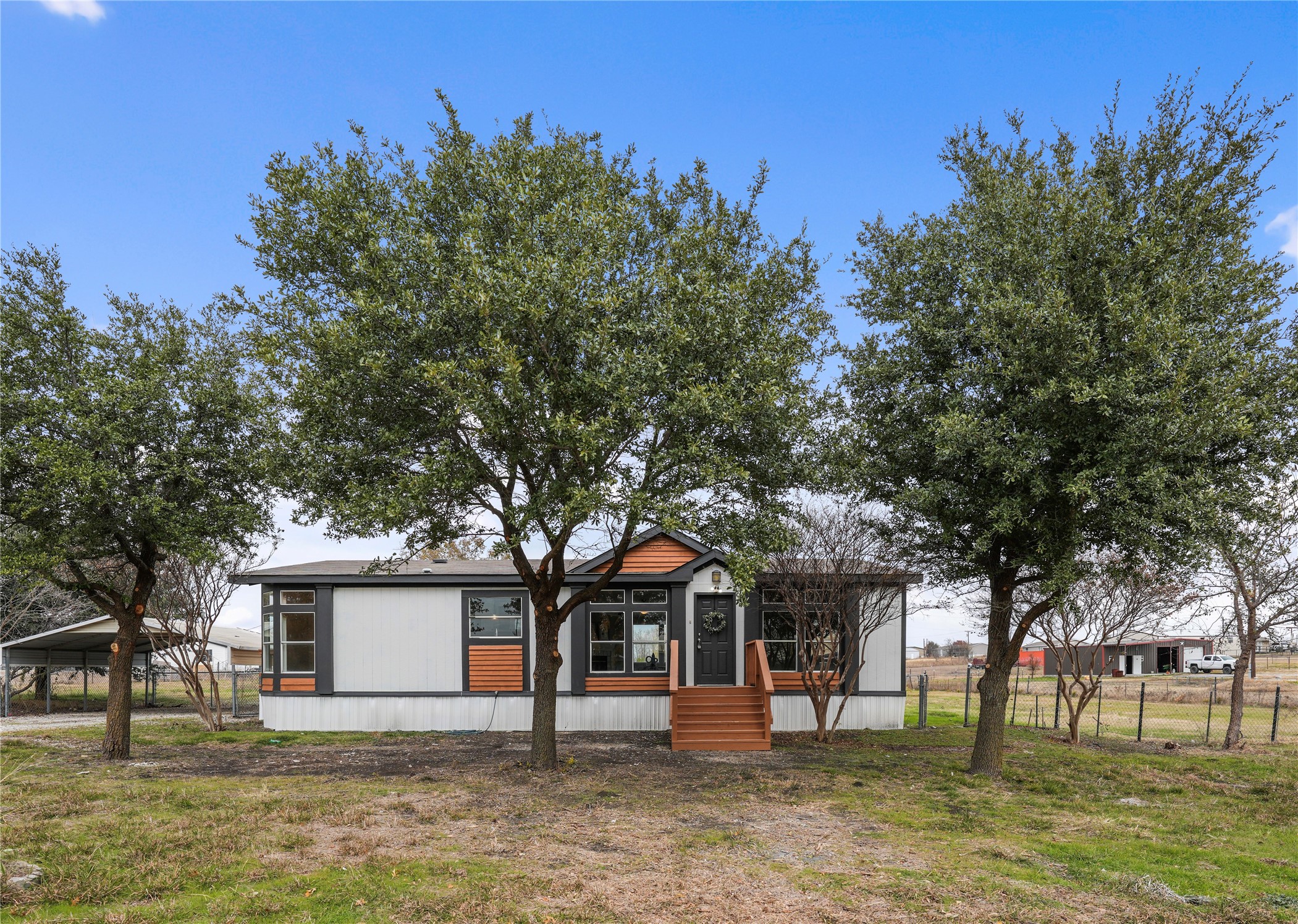 152 Pond View Drive Decatur TX 76234