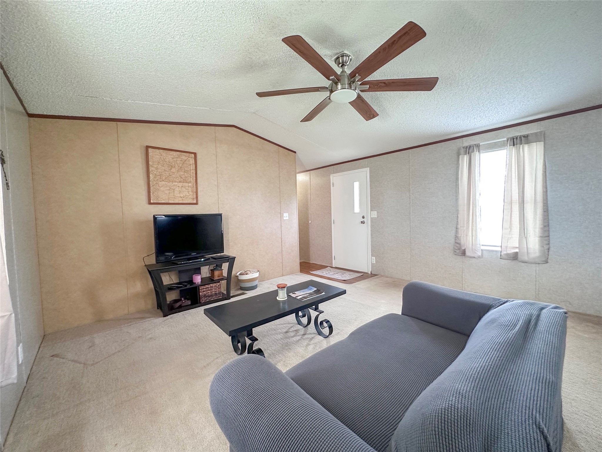 204 County Road 443 Chilton TX 76524
