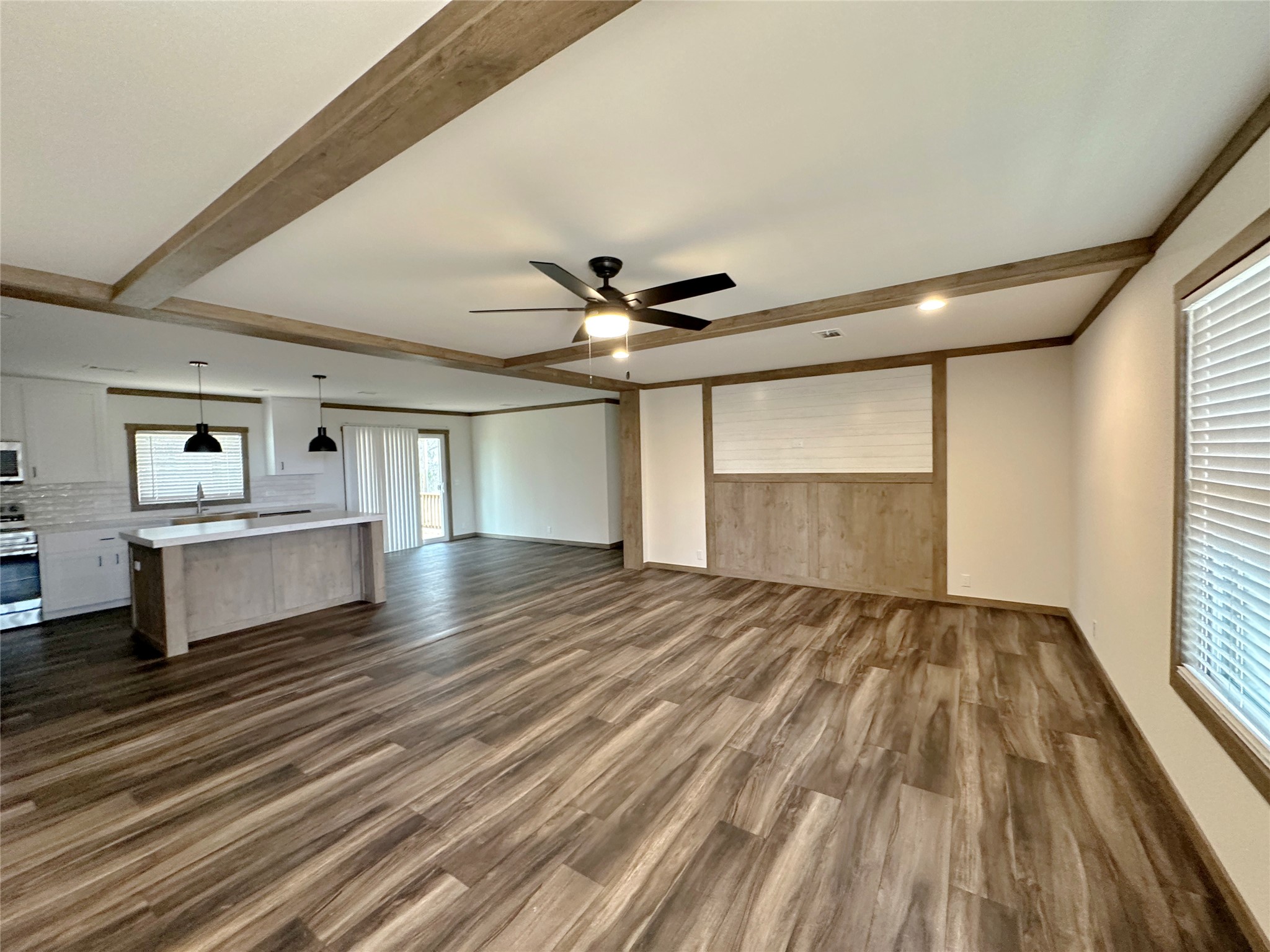 2072 N State Highway 37 Quitman TX 75783