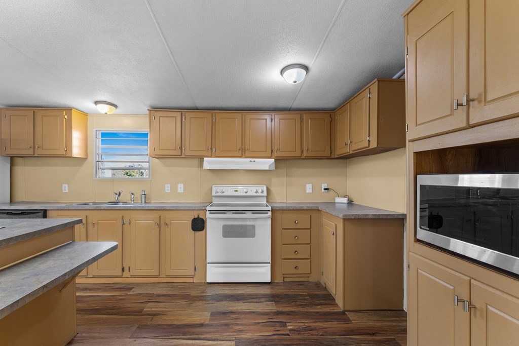289 Vz County Road 3122 Edgewood TX 75117