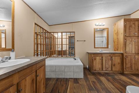289 Vz County Road 3122 Edgewood TX 75117