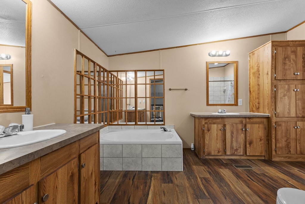289 Vz County Road 3122 Edgewood TX 75117
