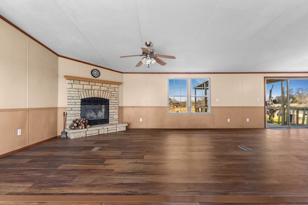 289 Vz County Road 3122 Edgewood TX 75117