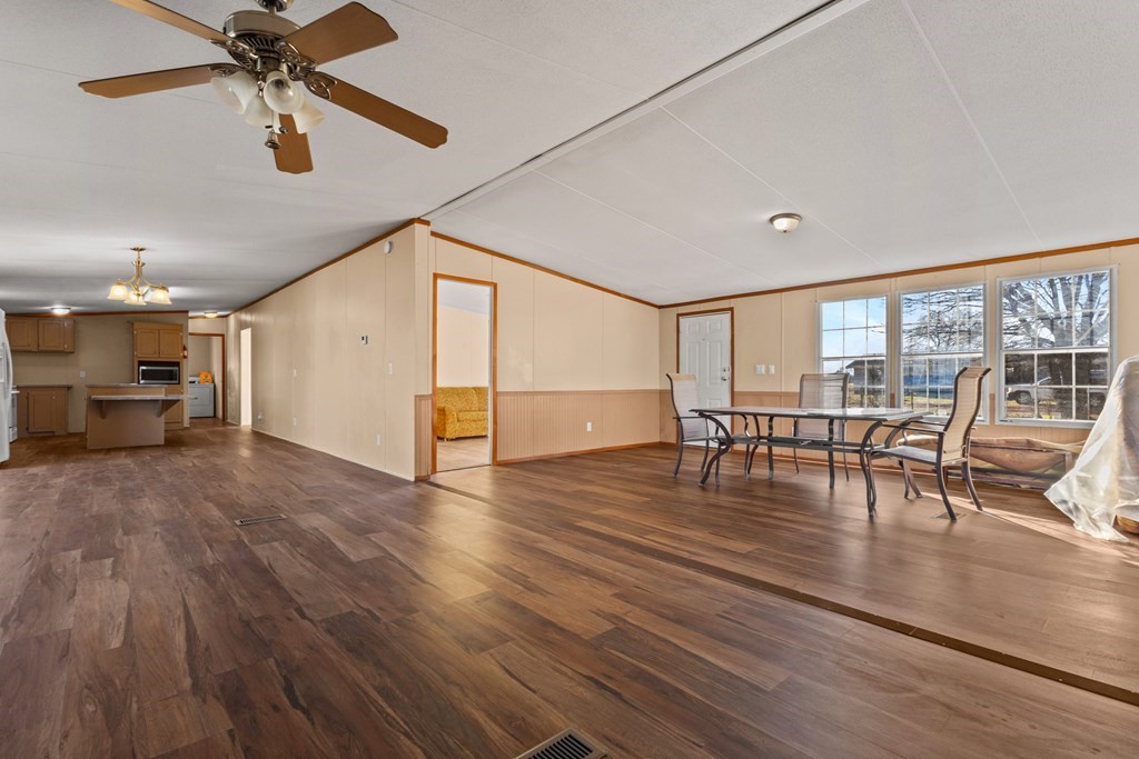 289 Vz County Road 3122 Edgewood TX 75117