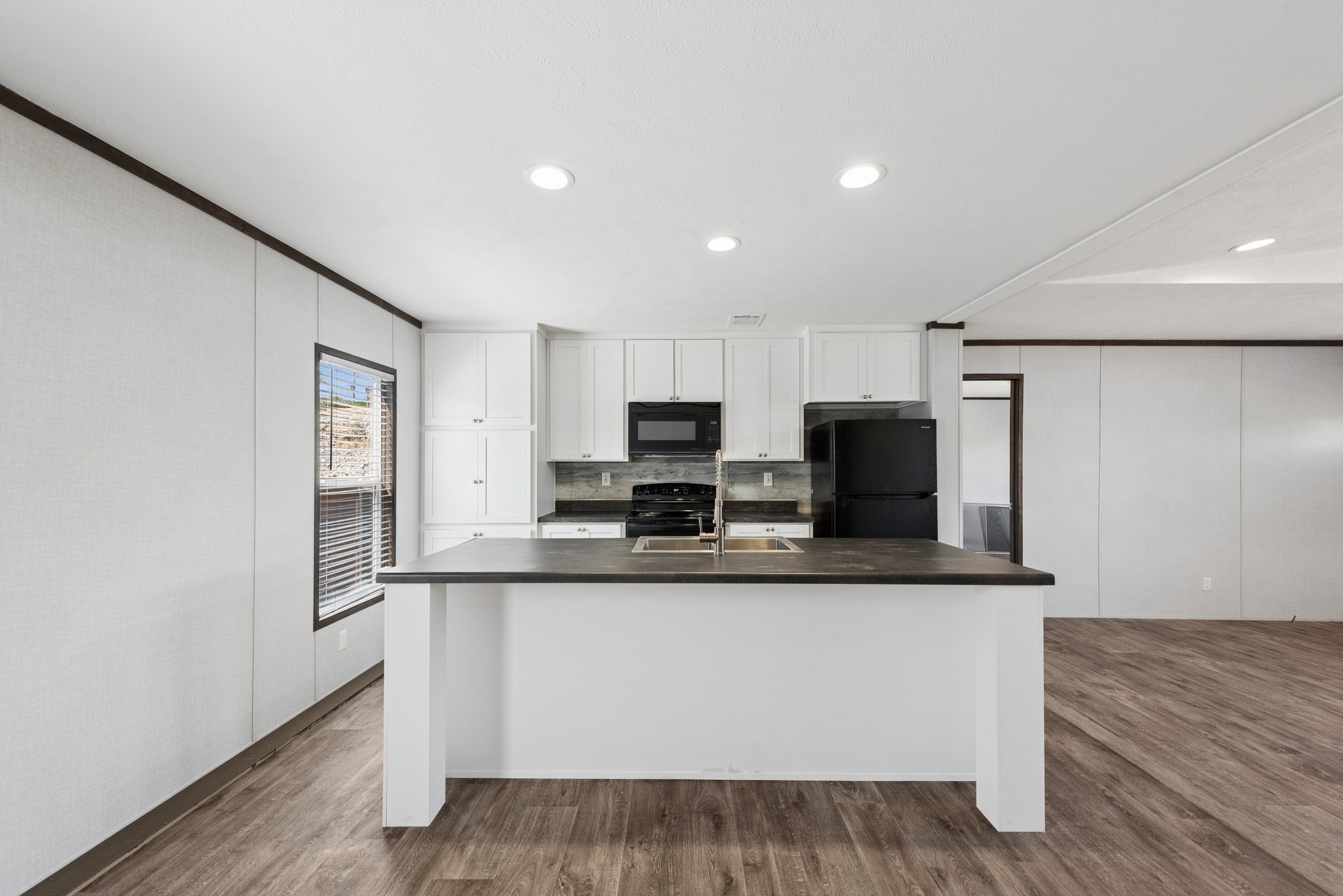 815 Thicket Trail Granbury TX 76048