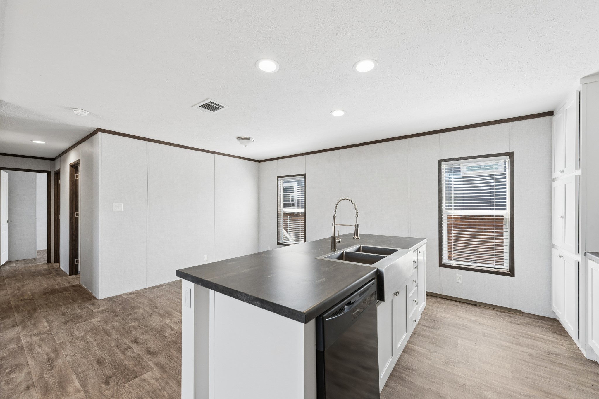 815 Thicket Trail Granbury TX 76048