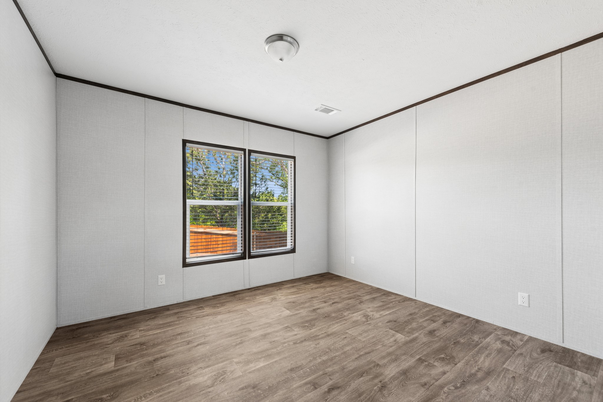 815 Thicket Trail Granbury TX 76048