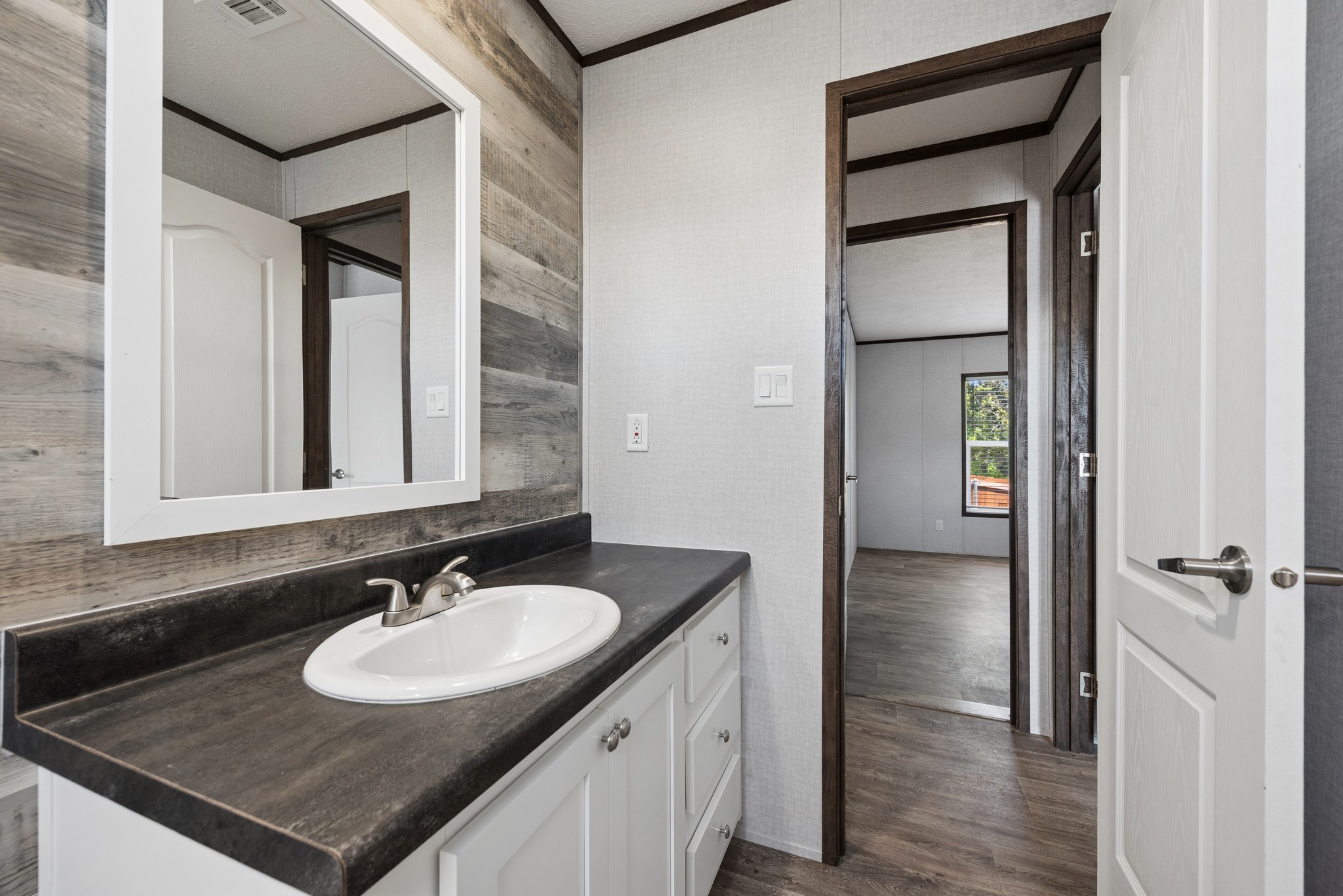 815 Thicket Trail Granbury TX 76048