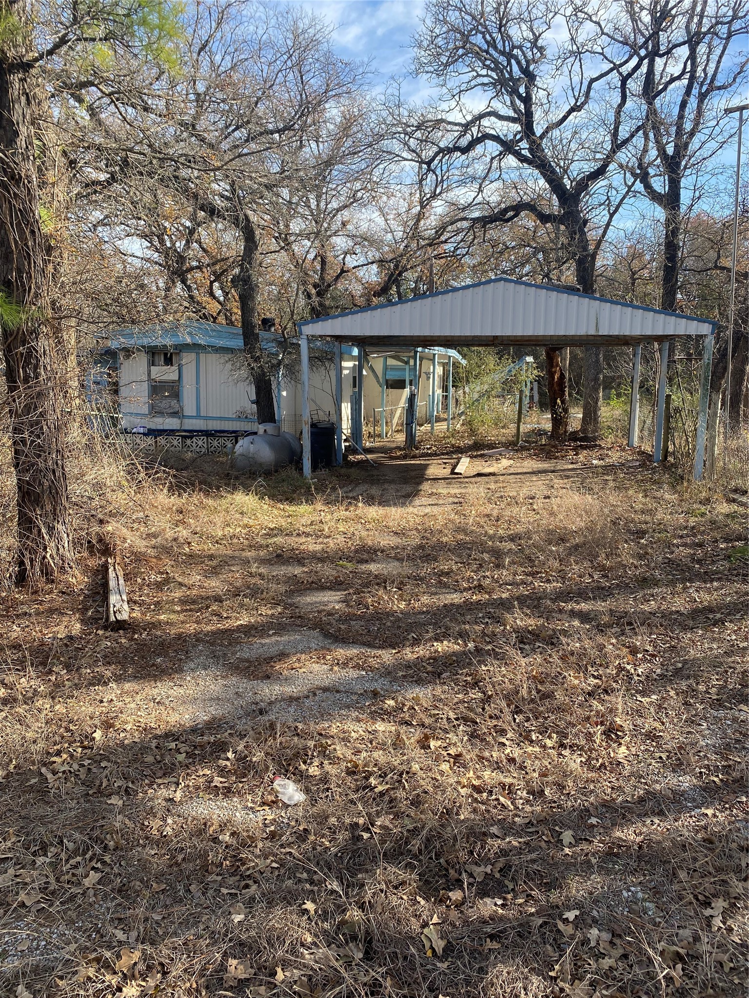 3007 Oak Wood Street Granbury TX 76048