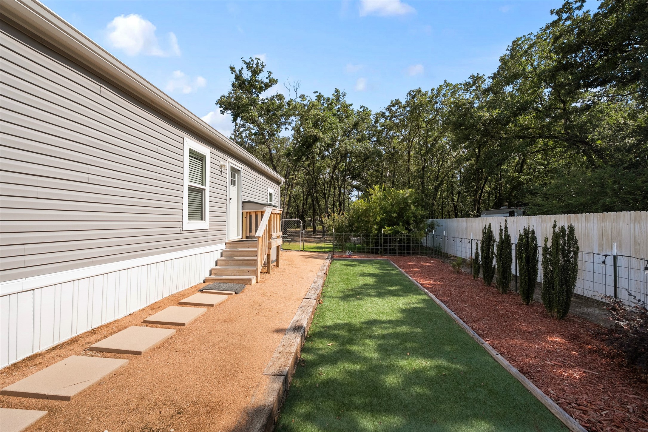 229 Forest Lane Drive Mabank TX 75156