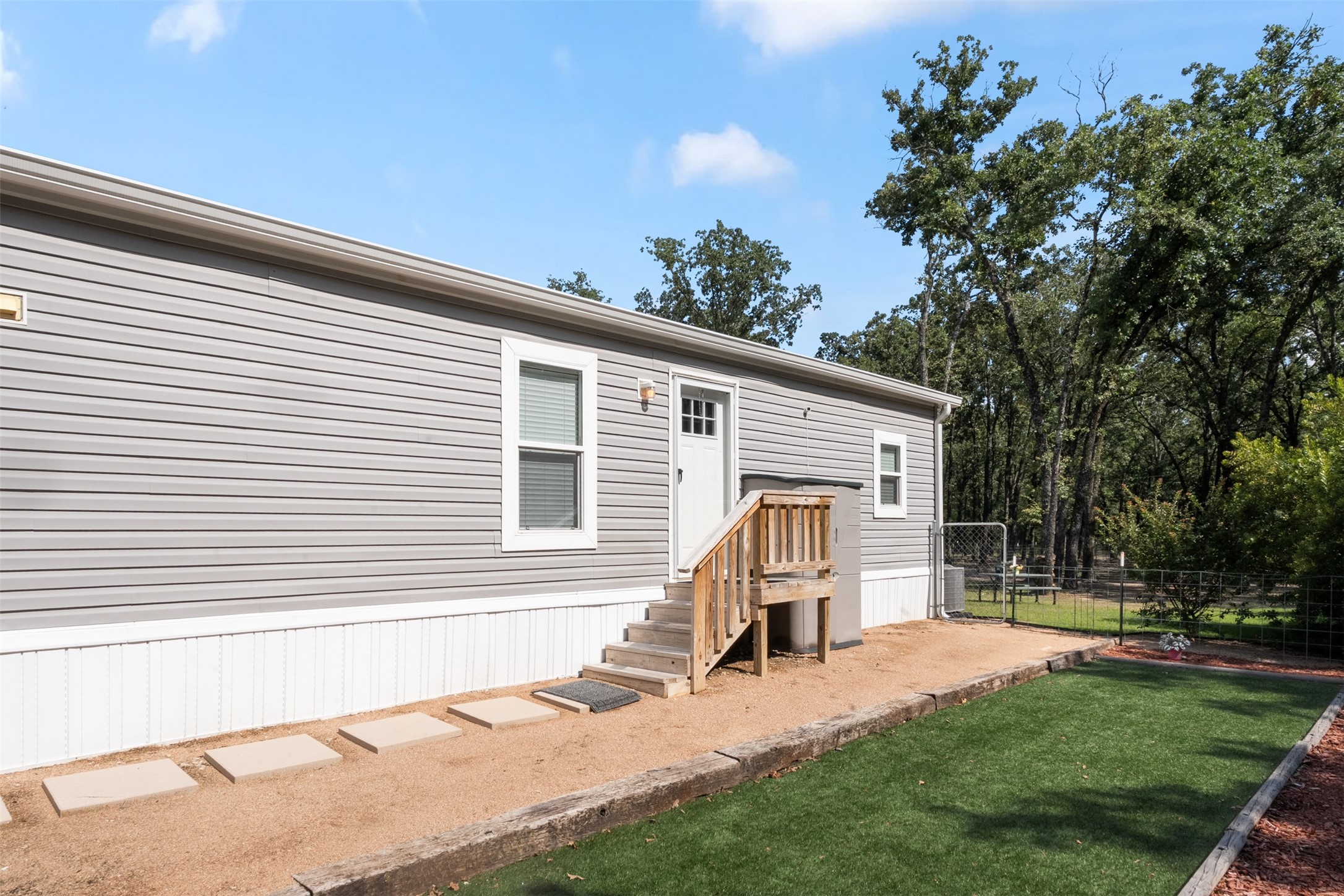 229 Forest Lane Drive Mabank TX 75156