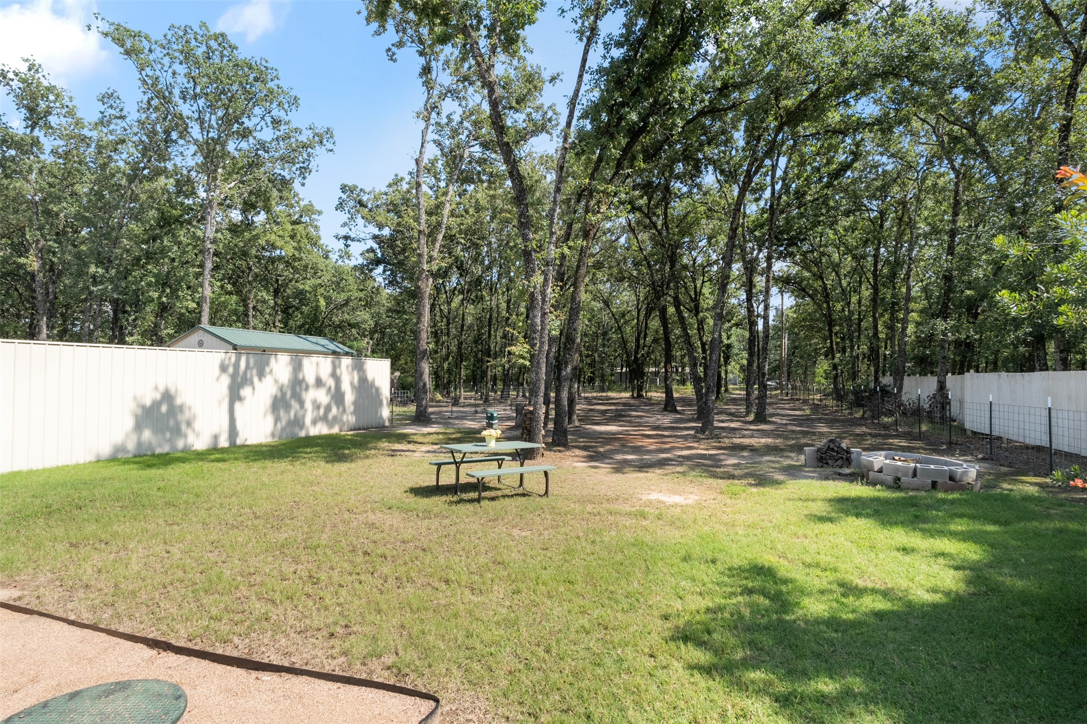 229 Forest Lane Drive Mabank TX 75156