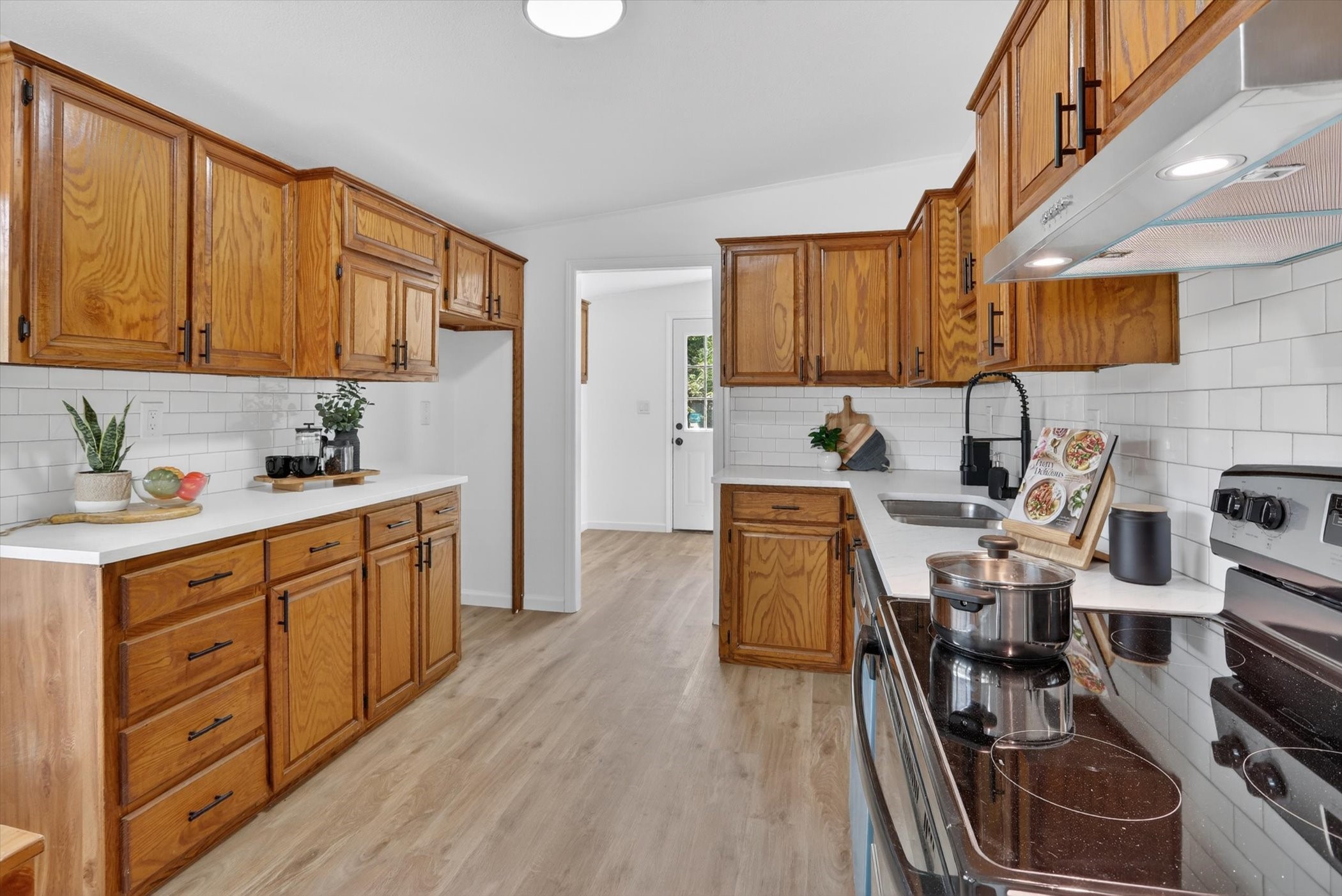 2533 Tommys Court Alvarado TX 76009
