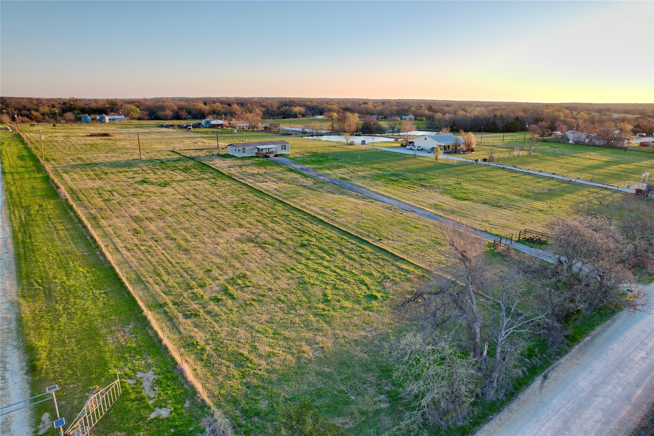 771 County Road 121 Gainesville TX 76240