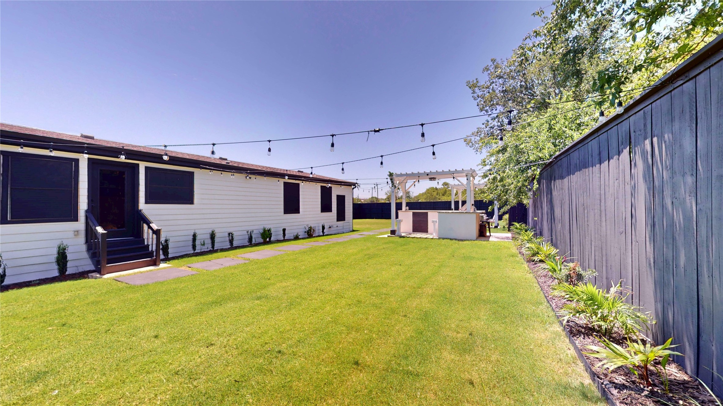 100 Mcdaniel Drive Little Elm TX 75068
