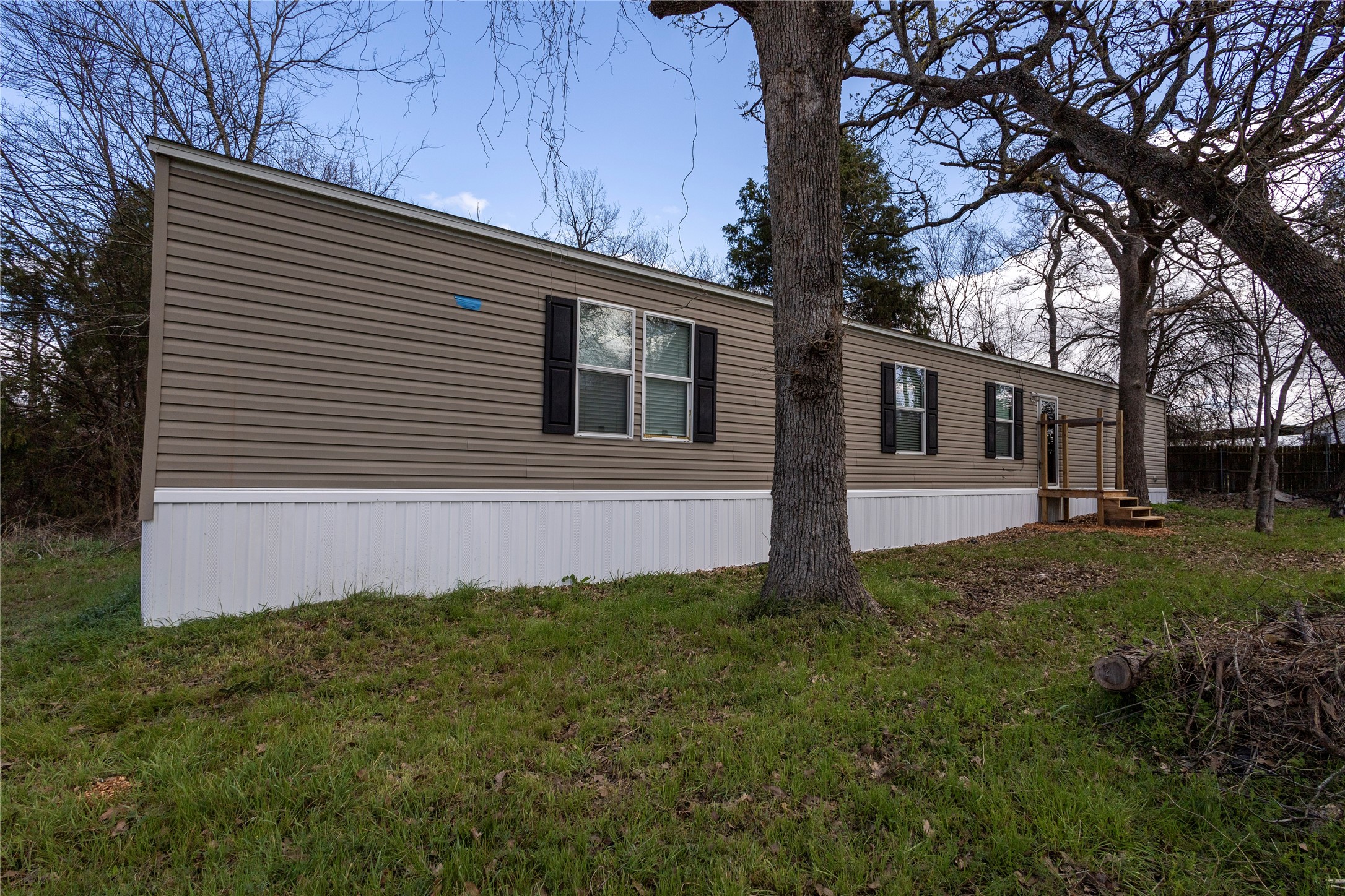 336 N Cherokee Shores Drive Mabank TX 75156