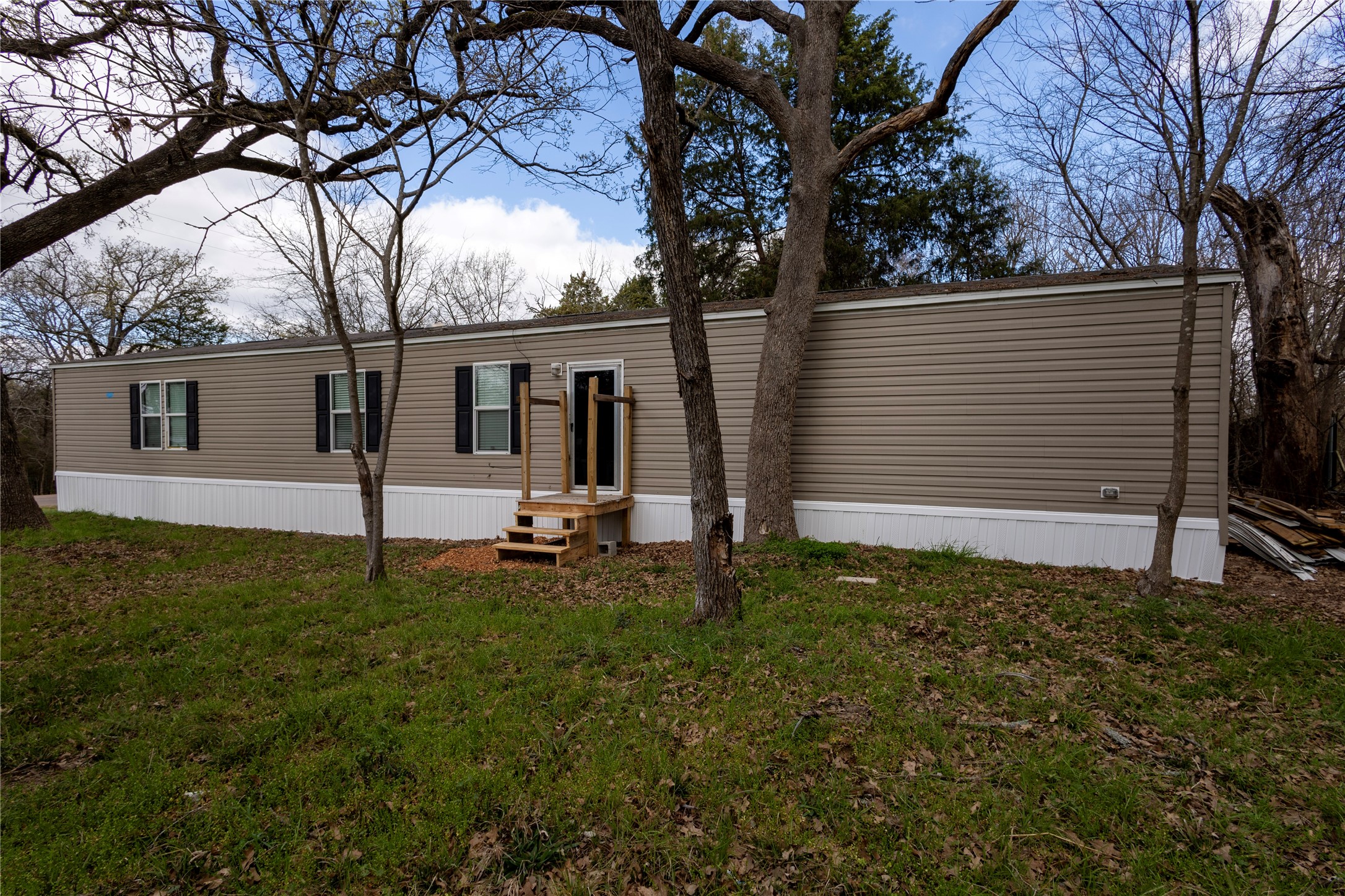 336 N Cherokee Shores Drive Mabank TX 75156
