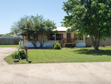 204 Oak Street Blue Ridge TX 75424