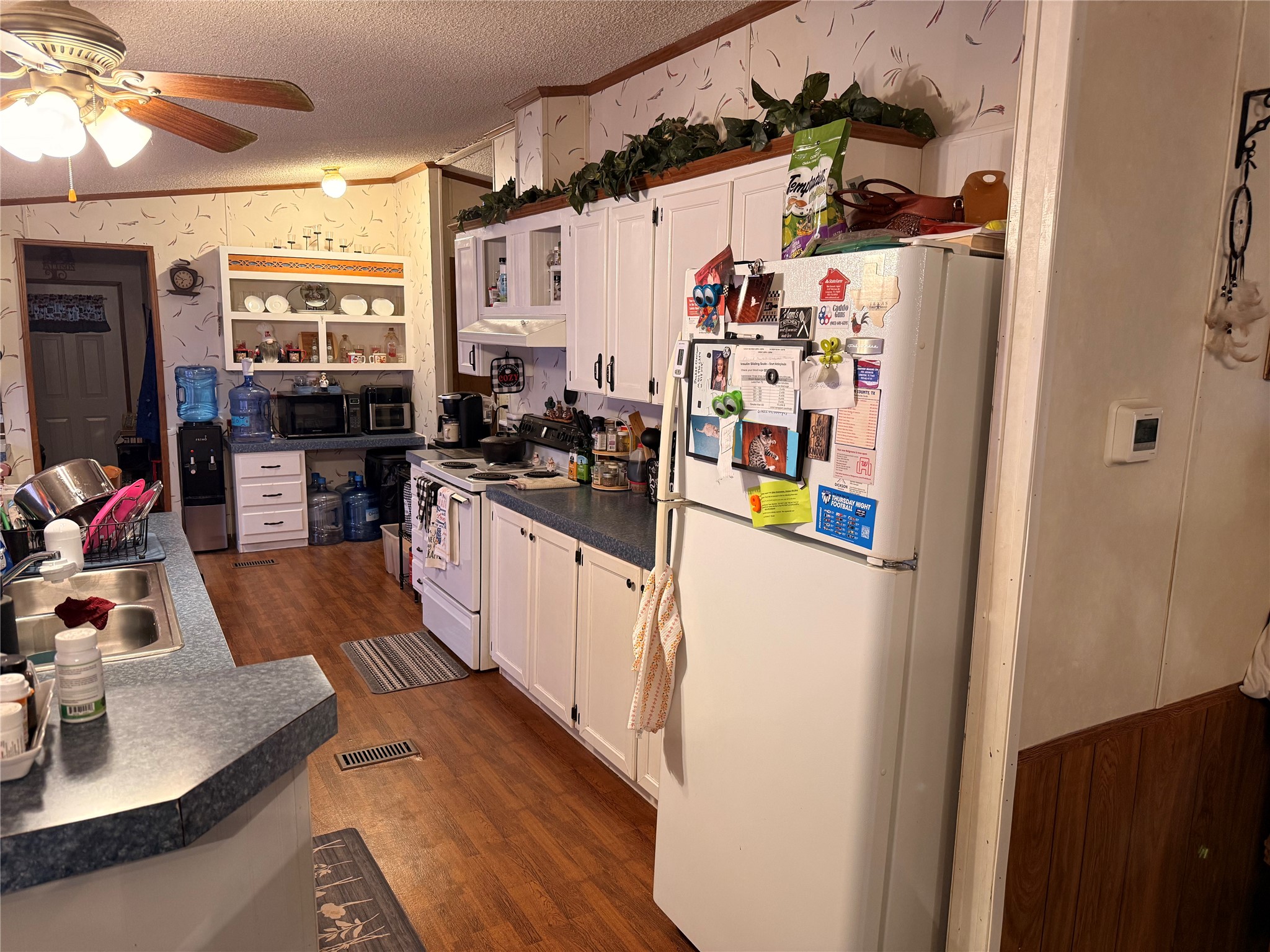 383 Randall Avenue Jefferson TX 75657