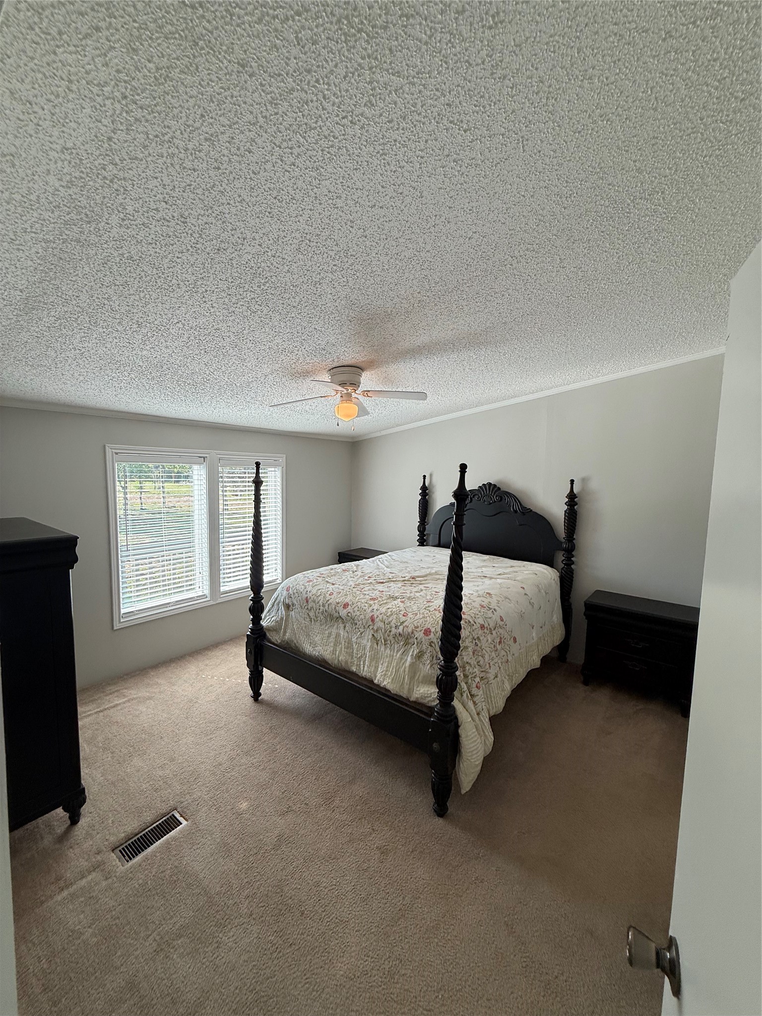 277 Oaks Crossing Mineral Wells TX 76067
