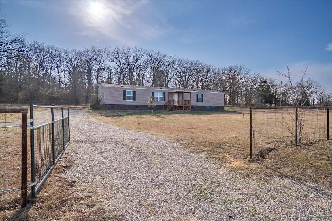 4186 Vz County Road 1110 Grand Saline TX 75140