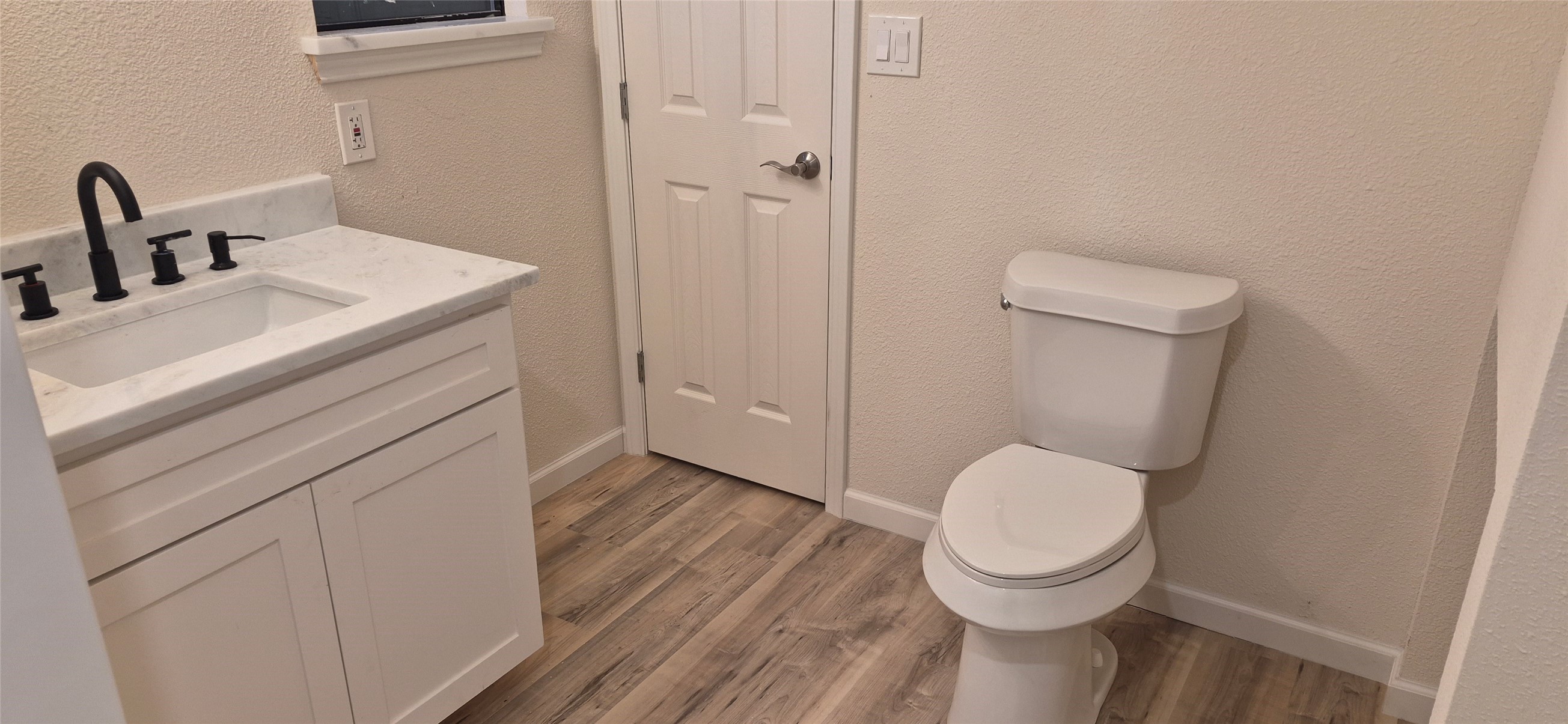3819 Horseshoe Trail Granbury TX 76048