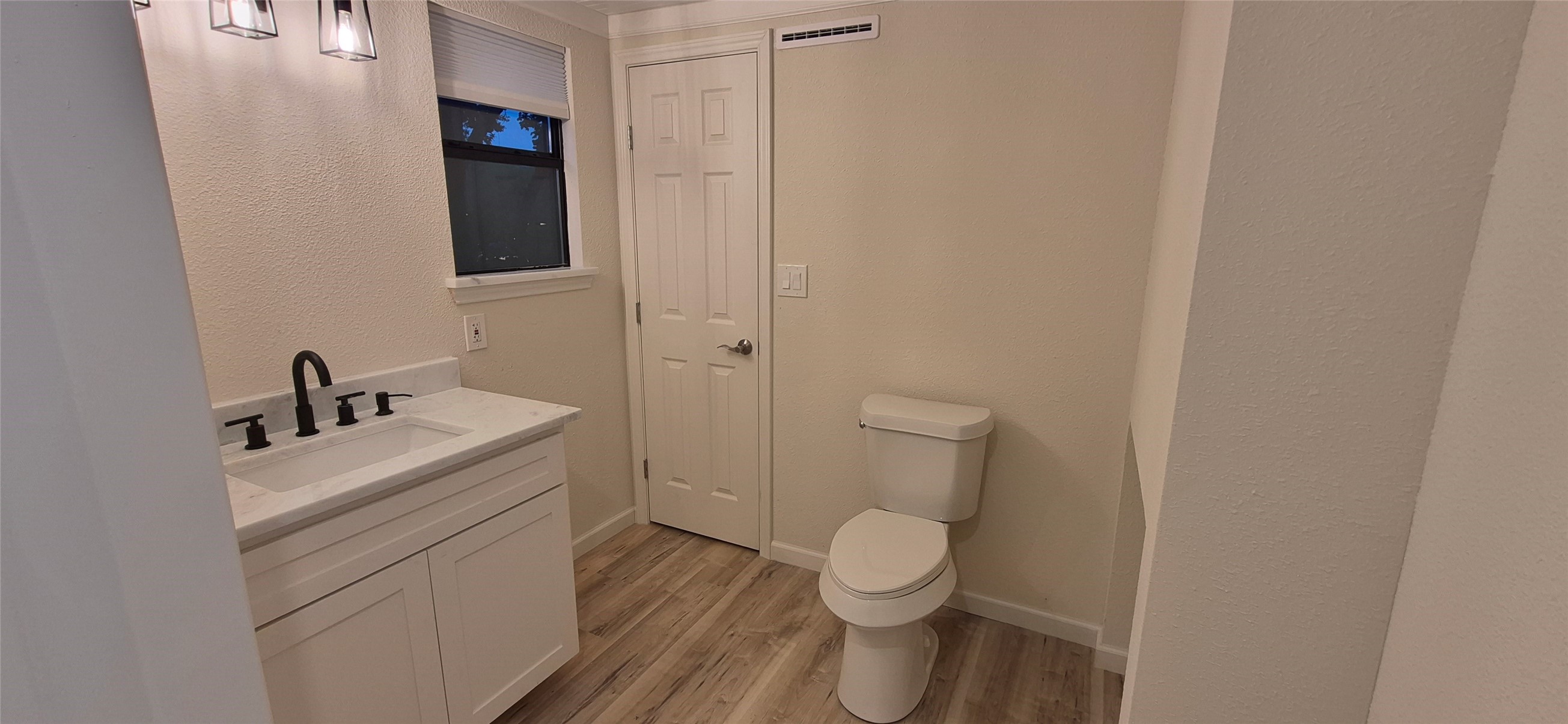 3819 Horseshoe Trail Granbury TX 76048
