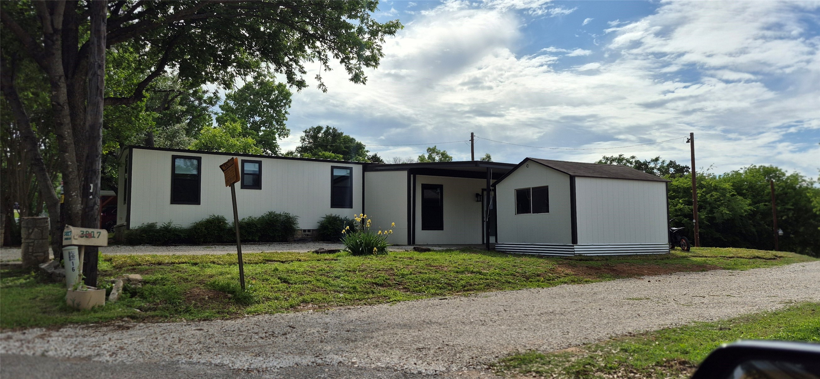 3819 Horseshoe Trail Granbury TX 76048